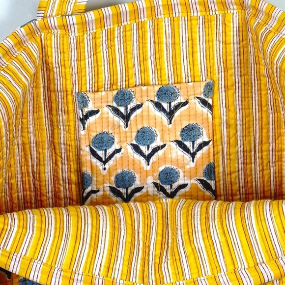 New Quilted Tote - Picture 4 of 5